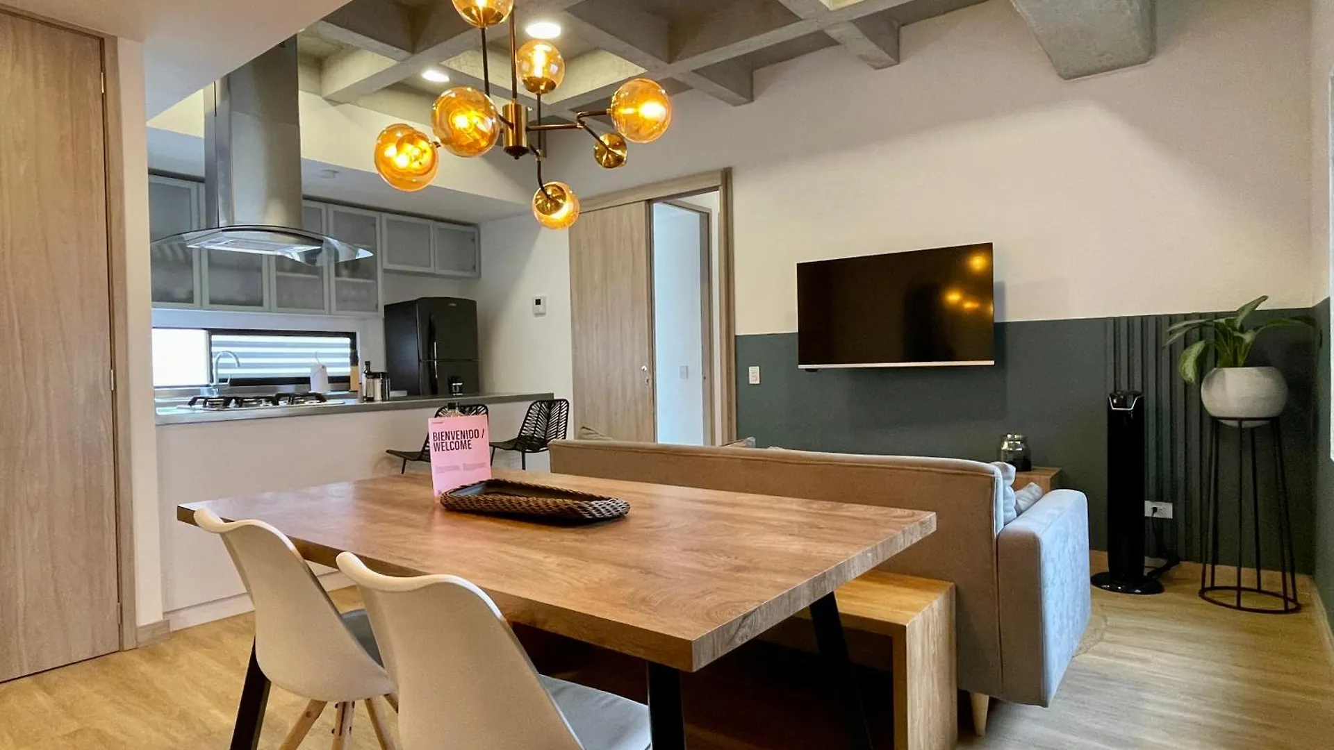 Amazing 3Br In Laureles By Myplaces Medellin Colombia